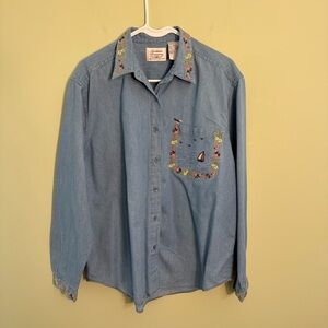 Vintage Northern treasures Blue Embroidered  chambray Jean Shirt women’s size M